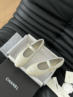 MARY JANE SHOES IN GREY LAMBSKIN