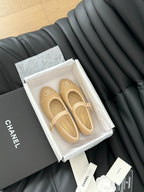 MARY JANE SHOES IN DARK CREAM LAMBSKIN