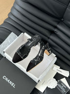 HIGH SLINGBACK IN BLACK TWEED AND LAMBSKIN