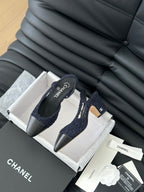 HIGH SLINGBACK IN NAVY BLUE TWEED AND BLACK LAMBSKIN