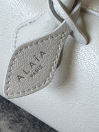 LE TECKEL SMALL BAG 27 IN WHITE GOATSKIN