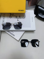 OVERSIZED BAGUETTE SQUARE FRAME SUNGLASSES 562043 IN METAL