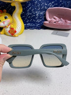 RUNWAY SQUARE SUNGLASSES 563197 IN TAN BLUE ACETATE