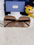 SQUARE FRAME SUNGLASSES 573309 IN ACETATE EMBOSSED LOGO