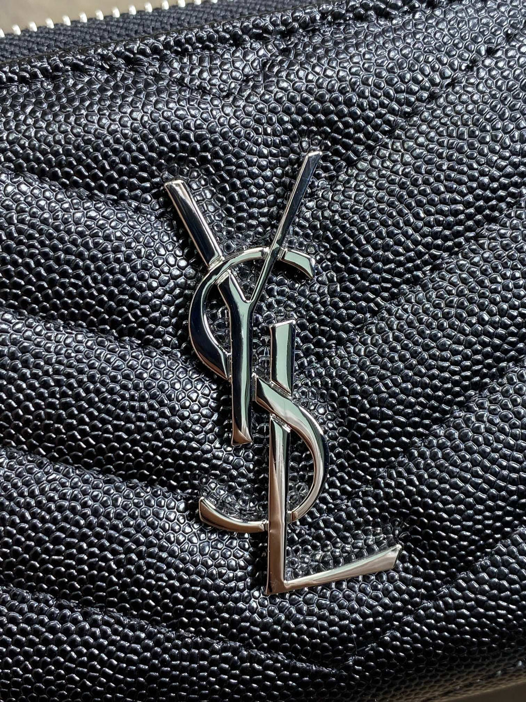 YSL Cassandre Matelassé Compact Zip-Around Wallet Black Caviar Cowhide Sliver HW