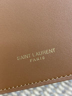 FLAT SHOULDER BAG 23 IN TAWNY BROWN CALFSKIN GOLD CHAIN