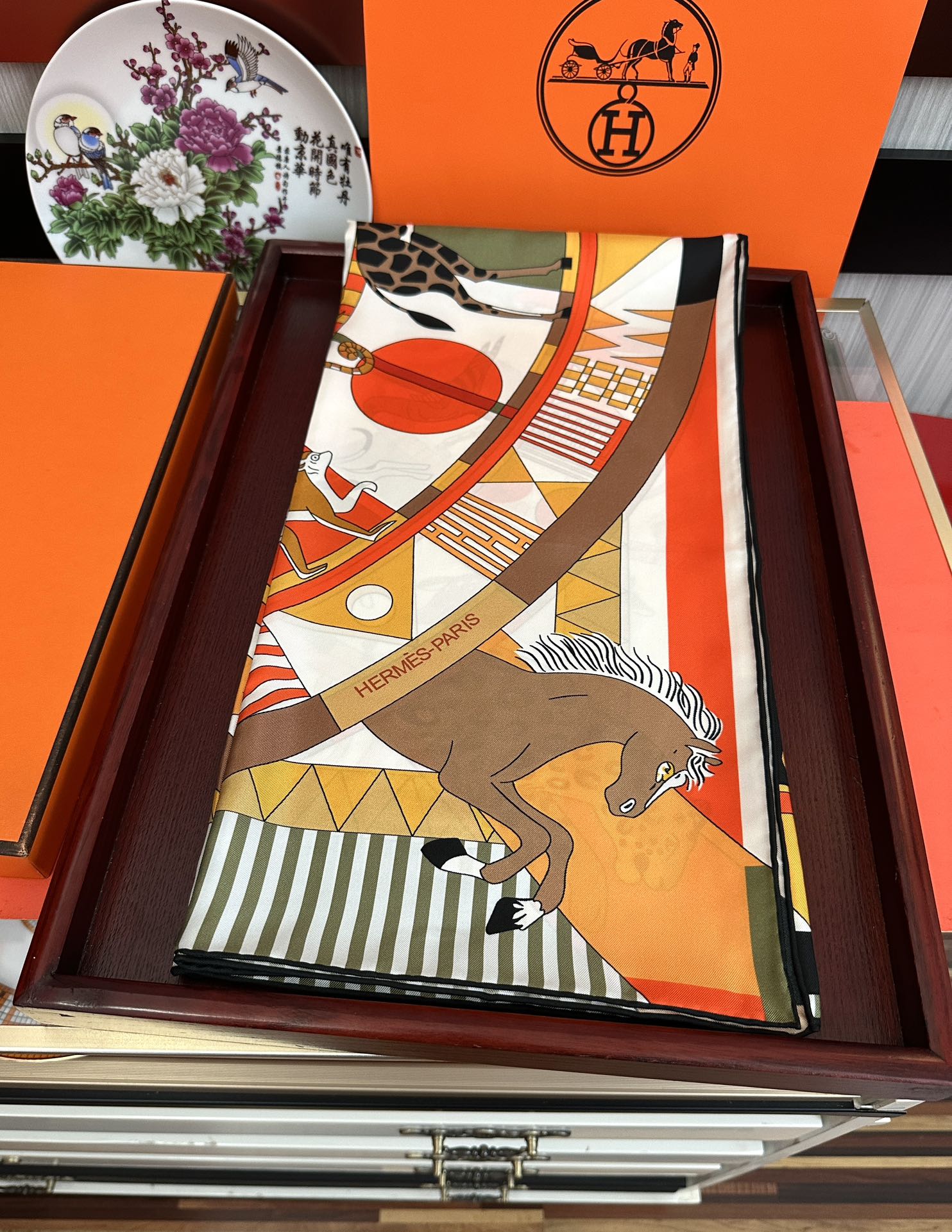 HERMES 25S SCARF 90 IN SILK 006
