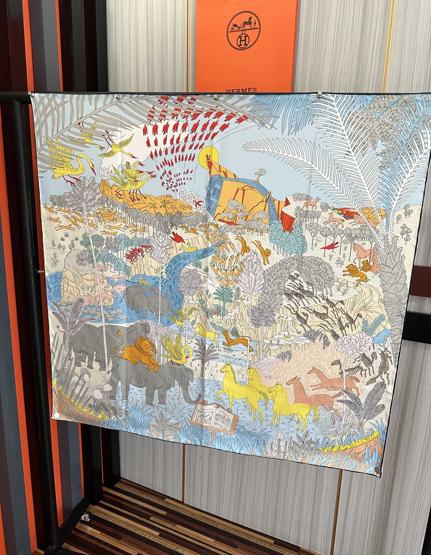 HERMES 25S SCARF 90 IN SILK 727408
