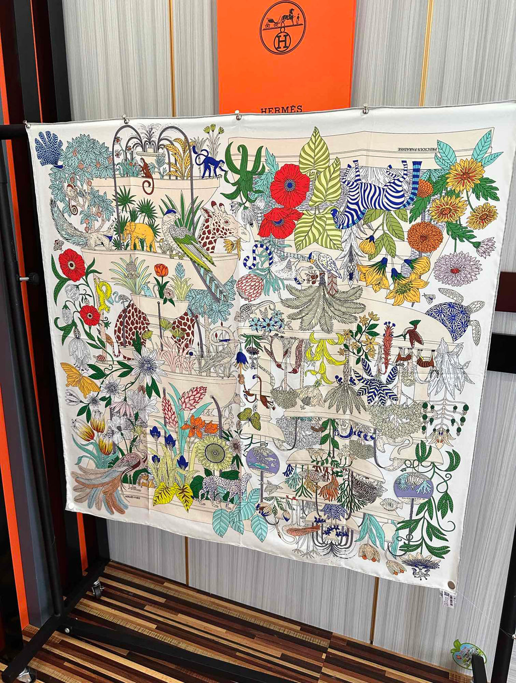 HERMES 25S SCARF 90 IN SILK 735741
