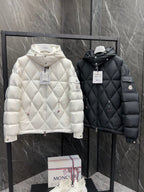 MONCLER 25S JACKET IN WHITE 051