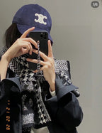 CHANEL 25S SCARF 190 CM IN CASHMERE 943827