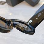 EMBOSSED LOGO MEDUSA BIGGIE RHOMBUS FRAME SUNGLASSES VE 422/E IN ACETATE