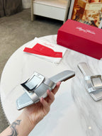 VIV' BY THE SEA MULES IN SILVER CALFSKIN SILVER BUCKLE