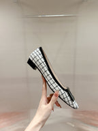 TROMPETTE BALLERINAS IN WHITE TWEED WITH BLACK STRIPES