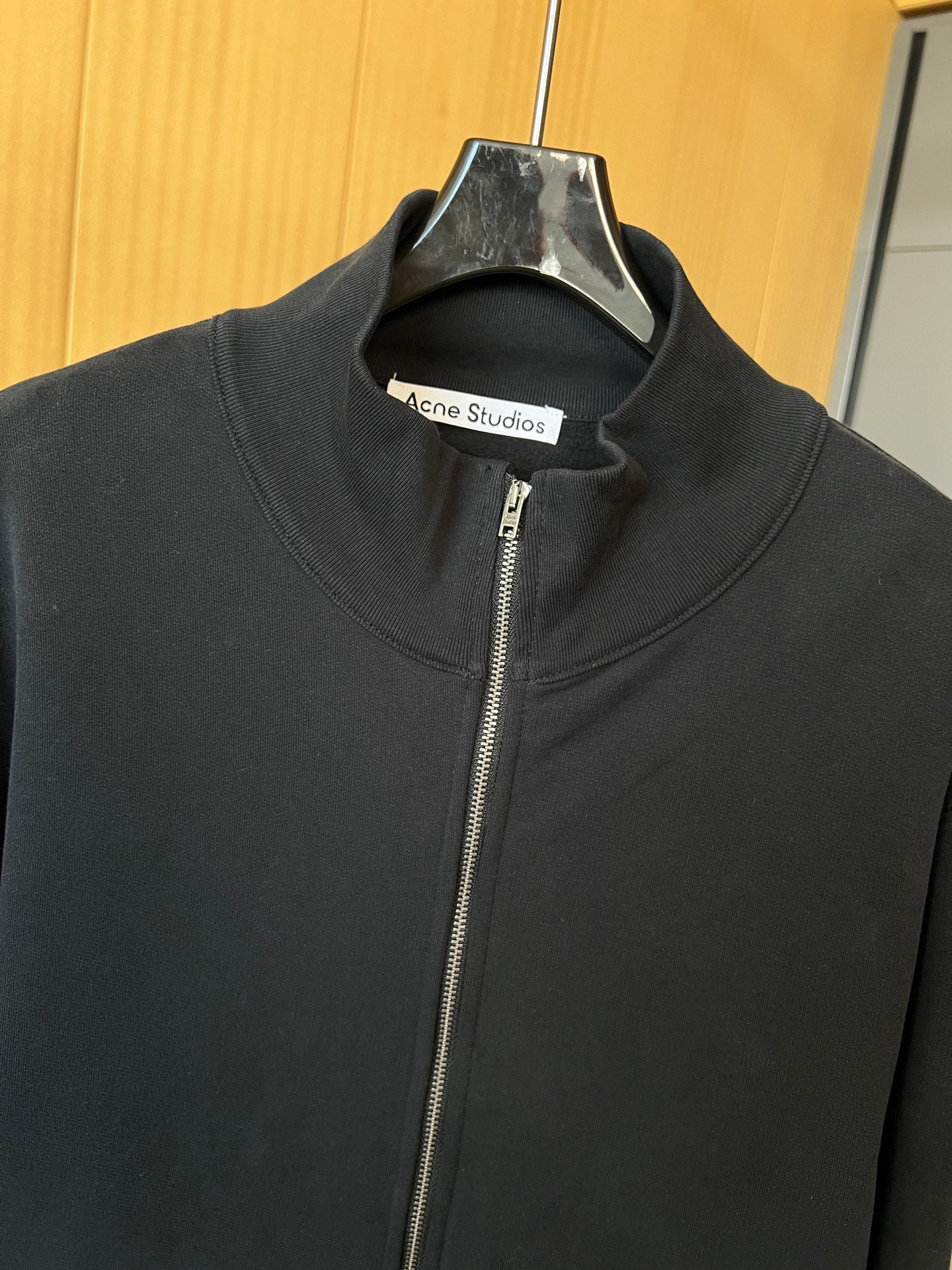 DIOR 25S EMBROIDERED SWEATSHIRT STYLE 223