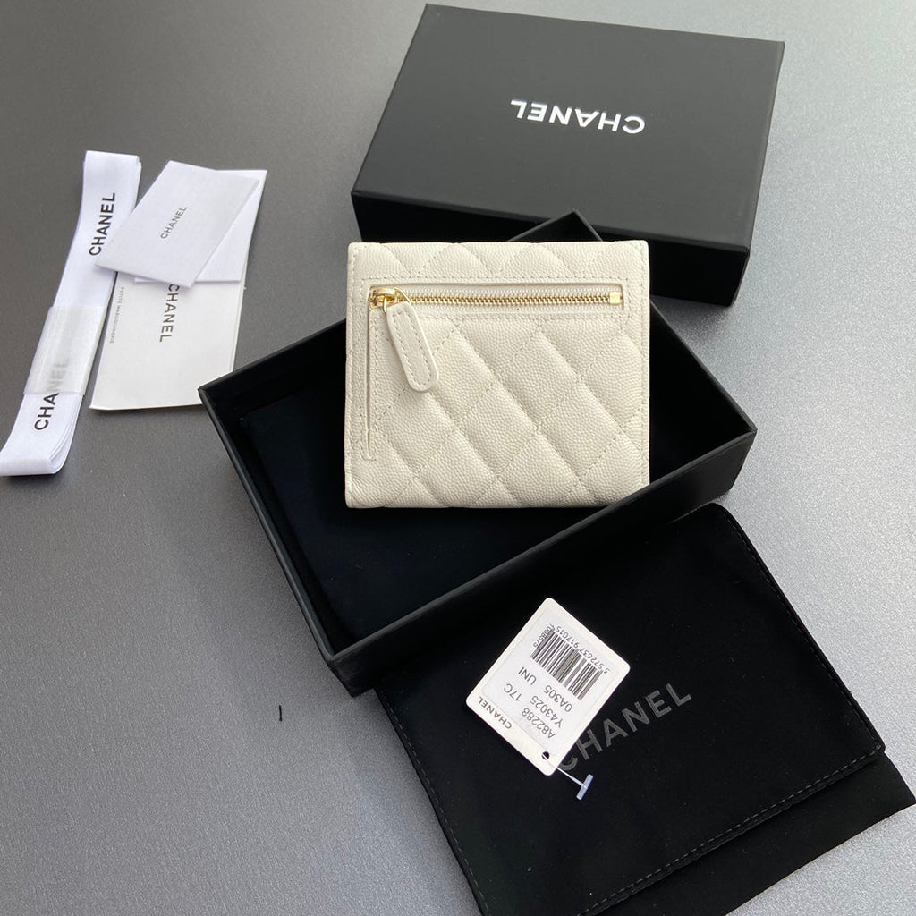 CC 82288 Classic Flap Wallet White Caviar GHW 229874