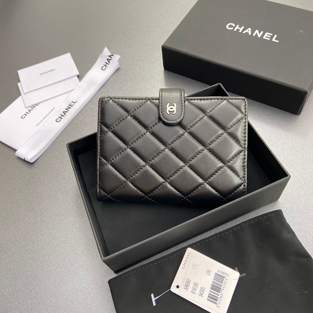CC 96066 Compact Wallet Black Sheepskin Sliver Steel 234607