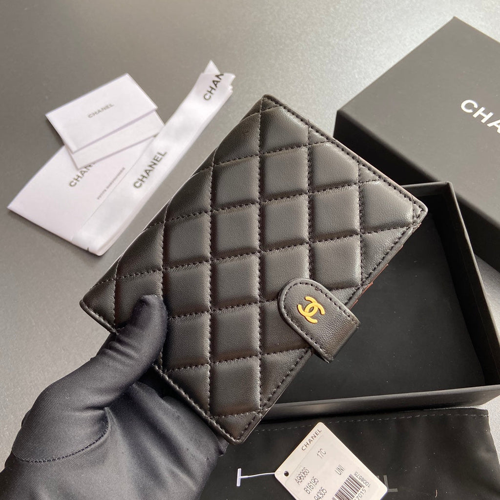 CC 96066 Compact Wallet Black Sheepskin GHW 234609