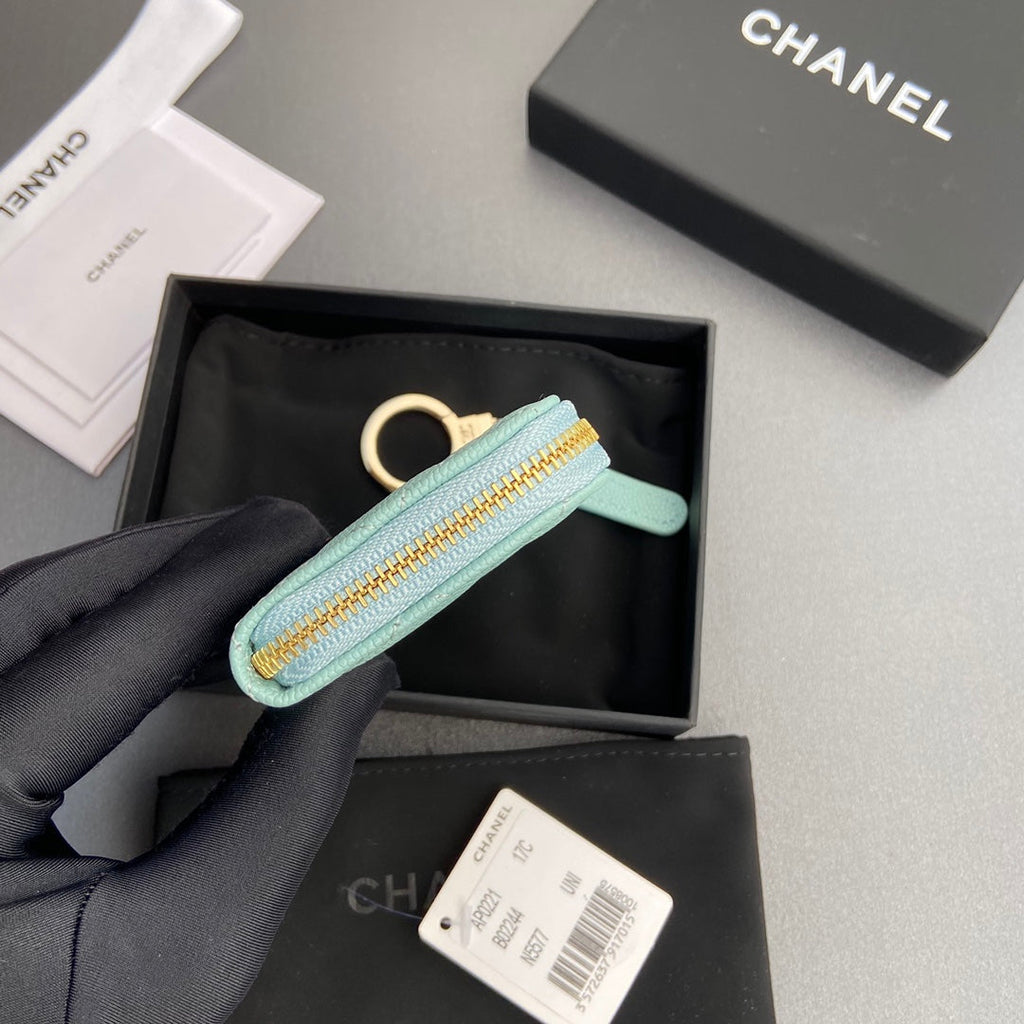 CC Hook & Chain Zipper Card Holder Light Blue Caviar GHW 234713