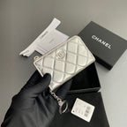 CC Hook & Chain Zipper Card Holder Sliver Sheepskin Sliver Steel 234719