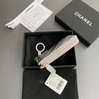 CC Hook & Chain Zipper Card Holder Sliver Sheepskin Sliver Steel 234719