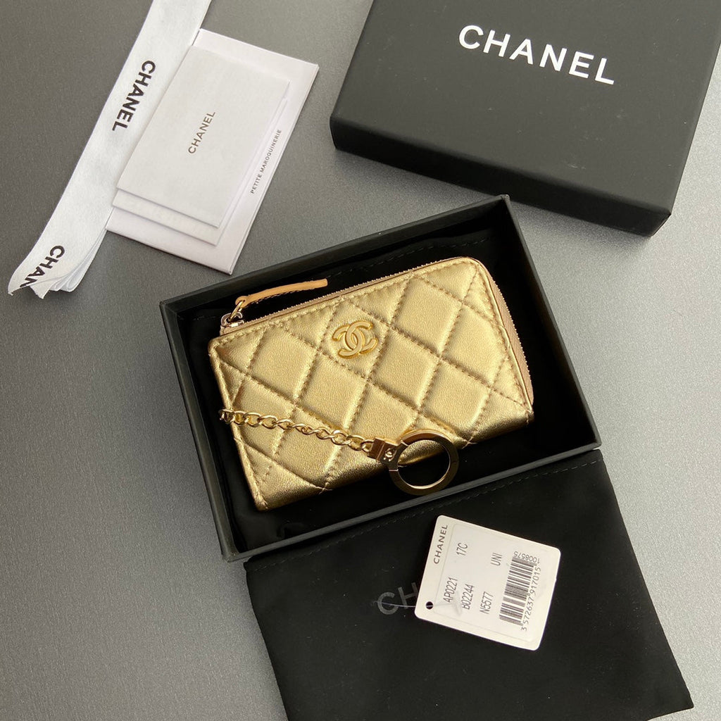 CC Hook & Chain Zipper Card Holder Gold Sheepskin GHW 234721