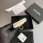 CC Hook & Chain Zipper Card Holder White Patent GHW 234739