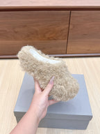 BALENCIAGA 25S MULES IN BEIGE FAUX FUR