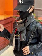 GUCCI 25S SCARF 180 IN CASHMERE 730567