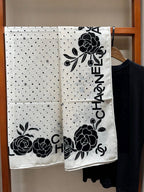 CHANEL 25S SCARF 140 IN SILK 735806