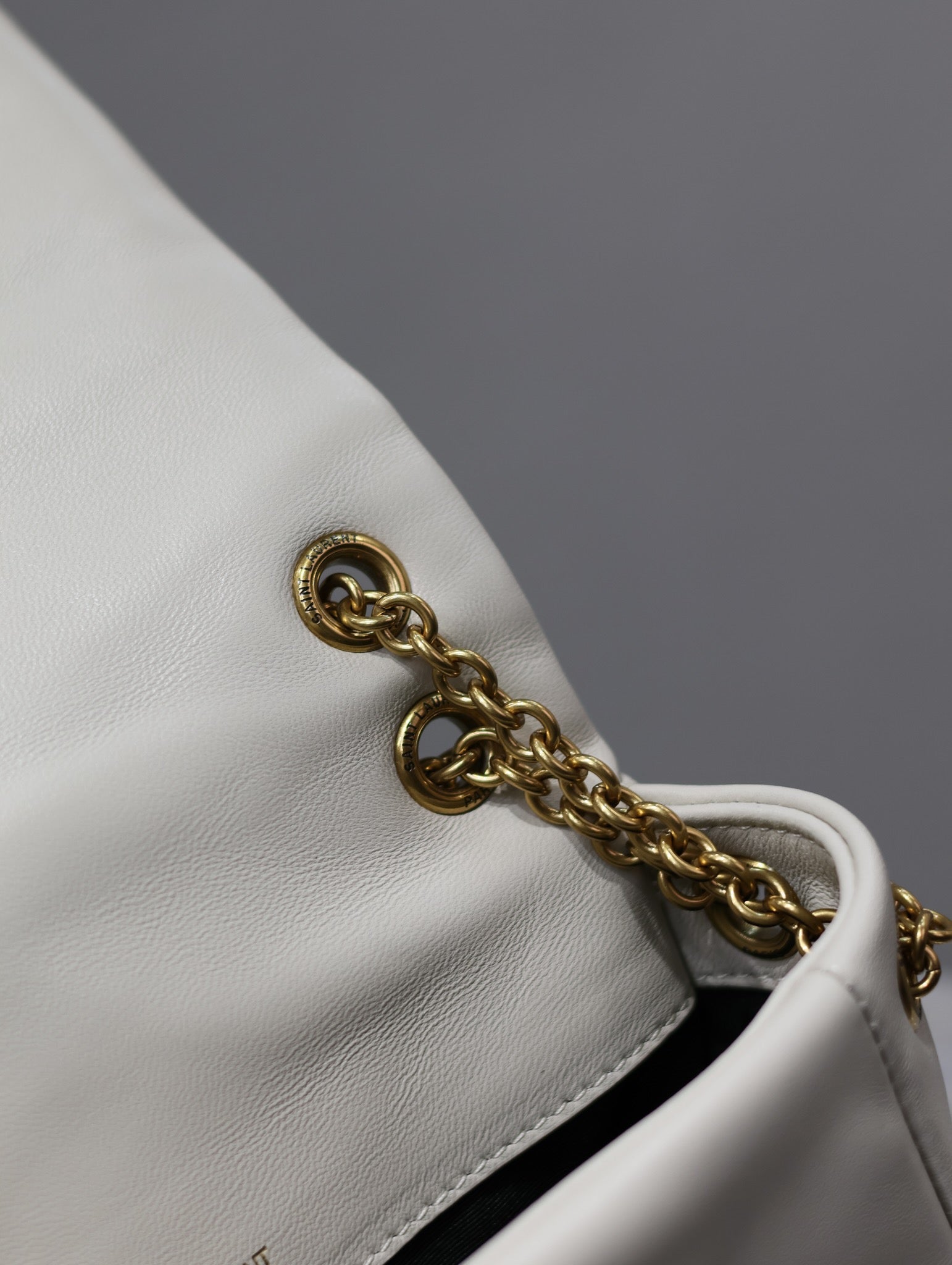 YSL 25S JAMIE MINI 20 IN BLANC  LAMBSKIN GOLD HARDWRE