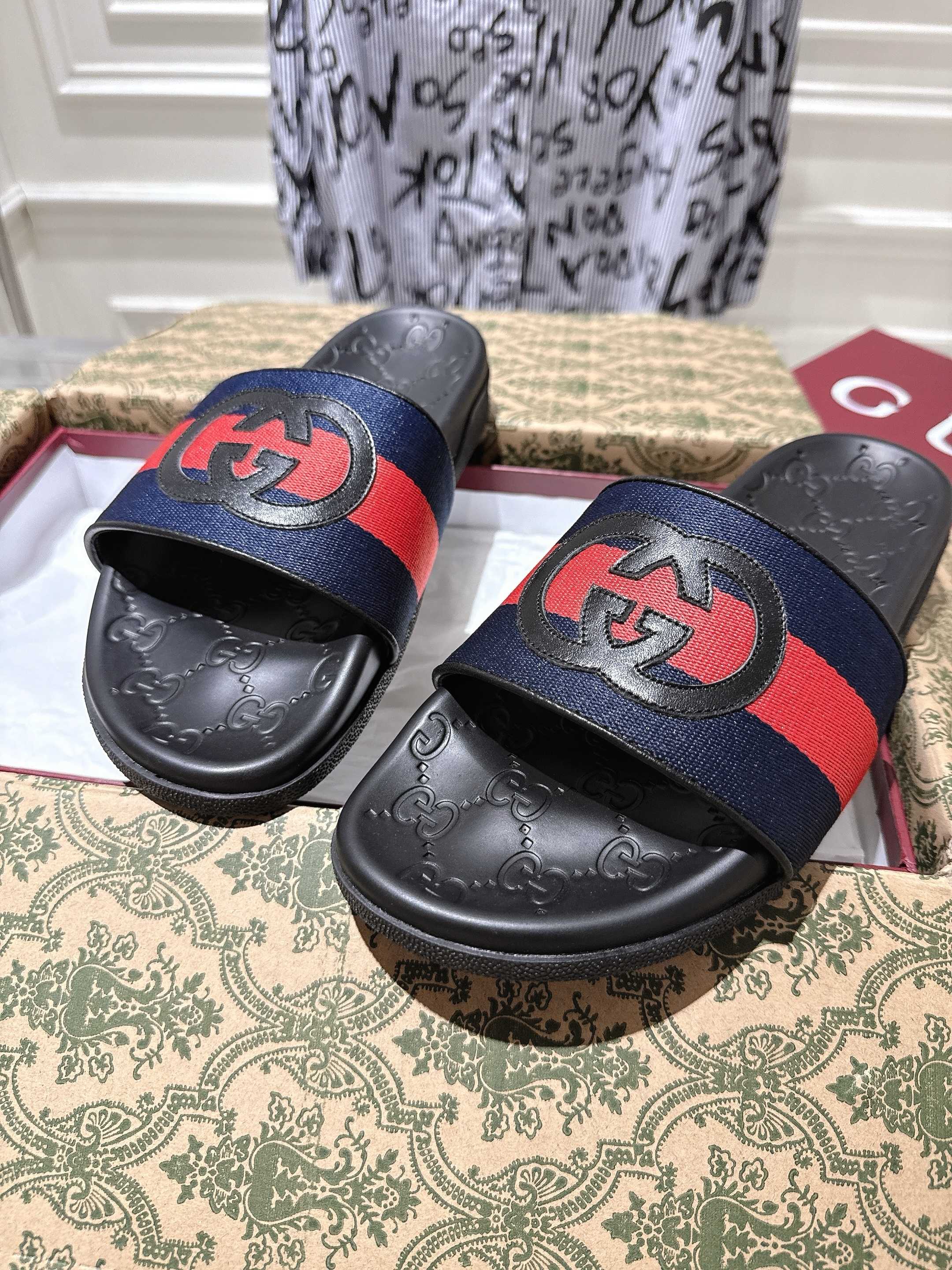 SANDALS 25S IN BLACK LAMBSKIN EMBOSSED LOGO STYLE 1