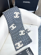 CHANEL 25S SCARF 185 IN CASHMERE 721524