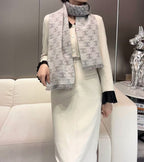 CHANEL 25S SCARF 185 IN CASHMERE WOOL 733953