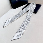 CHANEL 25S SCARF 90 IN SILK 732138