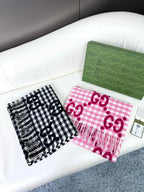 GUCCI 25S SCARF 220 IN CASHMERE 732134