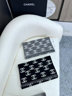 CHANEL 25S SCARF 180 IN CASHMERE WOOL 733941