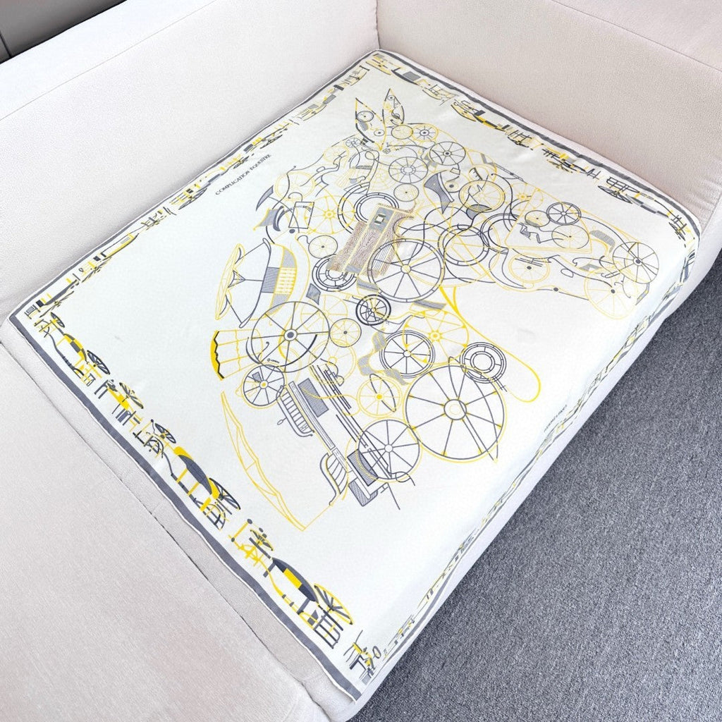HERMES 25S SCARF 90 IN SILK 737178