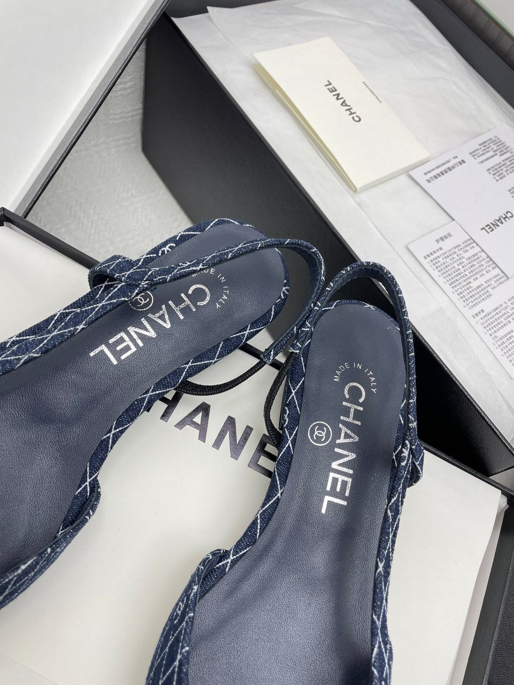 CC SLINGBACK 25S 25 MM IN NAVY BLUE DENIM WITH PLAID PATTERN