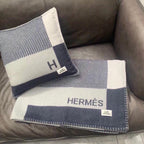 H RIVIERA BLANKET 200 CM IN NAVY BLUE WOOL AND CASHMERE 136856