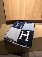 AVALON III THROW BLANKET 175 CM IN NAVY BLUE WOOL AND CASHMERE 351741