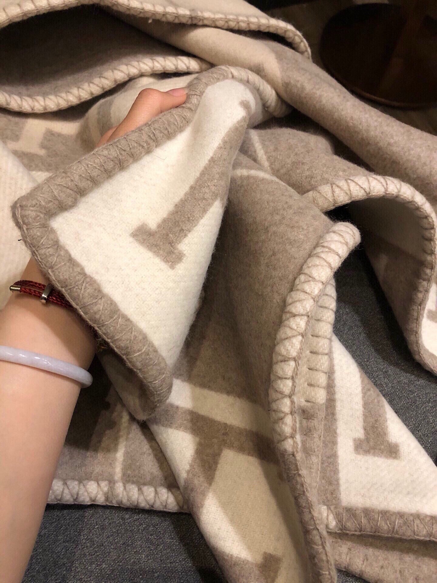 AVALON III THROW BLANKET 175 CM IN KHAKI BROWN WOOL AND CASHMERE 351745