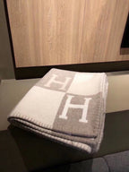 AVALON III THROW BLANKET 175 CM IN KHAKI BROWN WOOL AND CASHMERE 351745