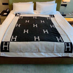 TIGRE BAYADERE BLANAVALON III THROW BLANKET IN BLACK CASHMERE 407142