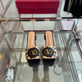 VLTN HIGH HEEL 25S 30 MM IN BEIGE FABRIC AND BLACK LAMBSKIN WITH EMBROIDERED CHERRY MOTIF