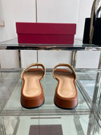 VLTN HIGH HEEL 25S 30 MM IN BEIGE FABRIC AND BROWN LAMBSKIN WITH EMBROIDERED CHERRY MOTIF
