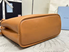 PRADA 25S BUCKLE MEDIUM HANDBAG 35 IN DARK CARAMEL CALFSKIN GOLD HARDWARE