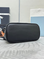 PRADA 25S DADA SMALL BAG 25 IN BLACK CALFSKIN GOLD HARDWRE