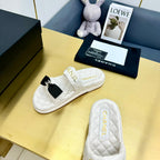 DAD SANDALS WITH BOW IN WHITE LAMBSKIN MULE
