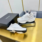 SNEAKER IN PALE GRAY SUEDE AND MESH